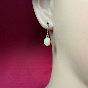 Sterling Silver single Pearl dangle earrings. 3/4 inches long